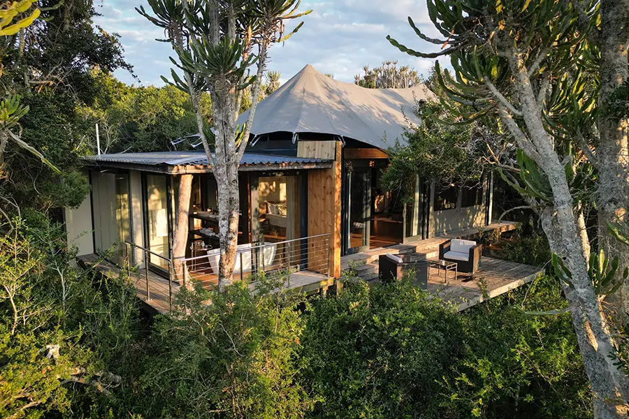 kariega-settlers-drift-lodge-exterior-of-suite_1