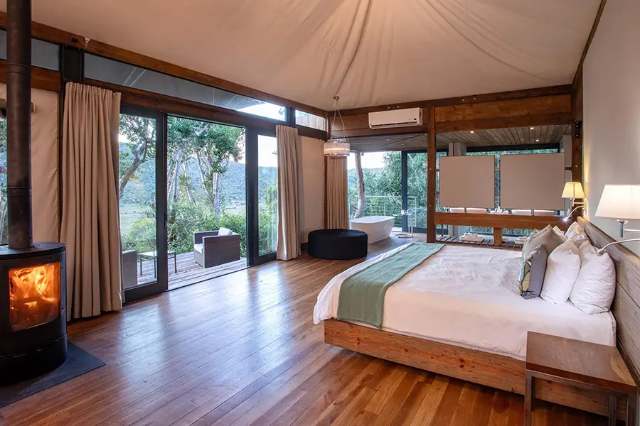 kariega-settlers-drift-lodge-suite-interior