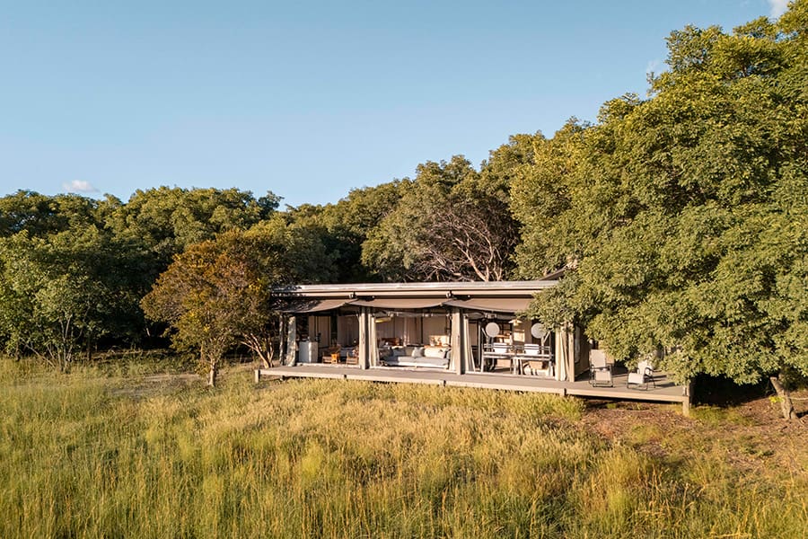 ker-downey-zambia-king-lewanika-room-exterior-1
