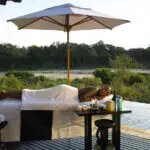 En el spa del lodge o en la intimidad de su propia suite podrá disfrutar de mimos y tratamientos de salud reparadores.