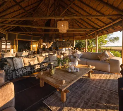 KwetsaniCamp-Interior-Lounge