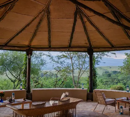 Amplias vistas desde la veranda principal del Lodge.