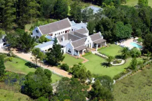 LairdsLodgeCountryEstado-Exterior-ArialVer
