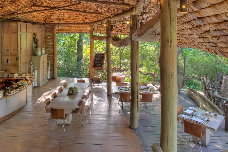 Lake_Manyara_Tree_Lodge_dining-area