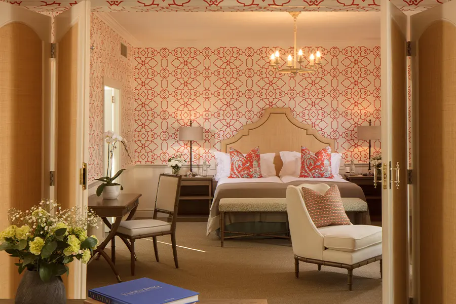 Pool and House suite bedroom