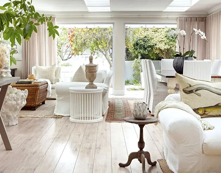 After a day's exploration of Knysna & surrounds, spend some time relaxing at the lodge.