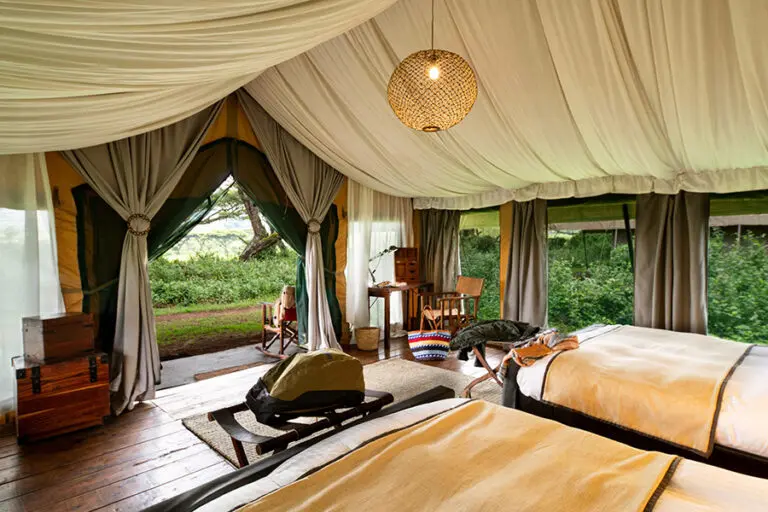 lemala-ngorongoro-spacious-en-suite-tents_3-2