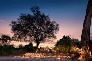 LinyantiBushCampamento-Comedor-BomaCampamentoFuego