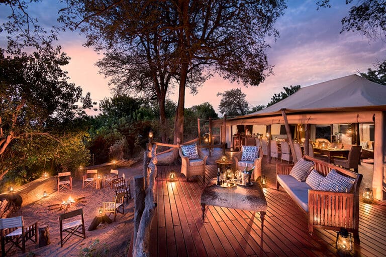 LinyantiBushCampamento-Exterior-DeckPatio
