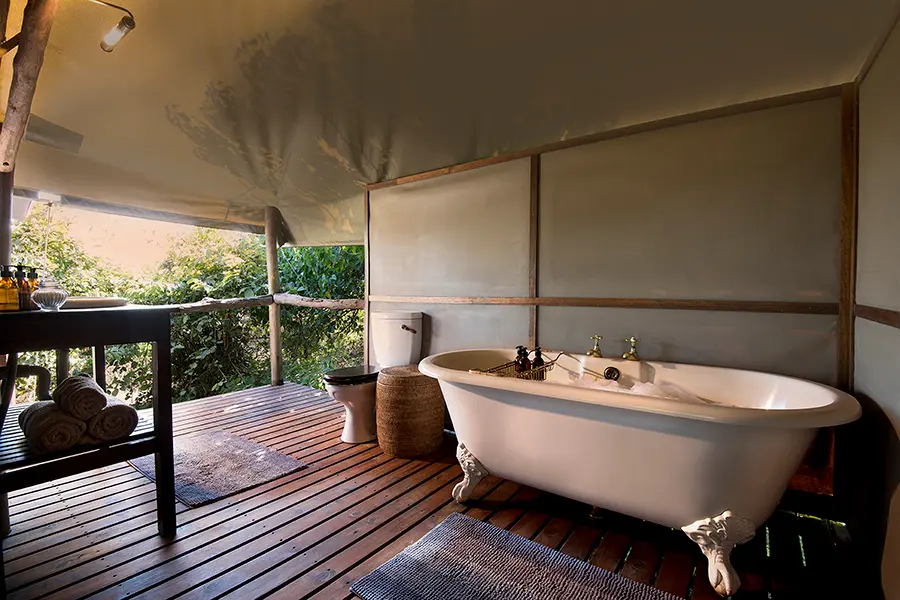 LinyantiÉbano-Baño-Baño