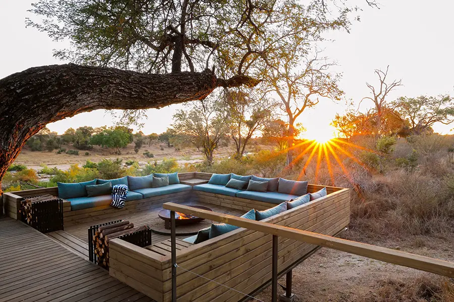 lion-sands-ivory-lodge-fish-eagle-residence-fire-deck-sunset-july-2025-large
