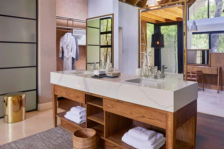 lion-sands-ivory-lodge-fish-eagle-residence-vanity-large