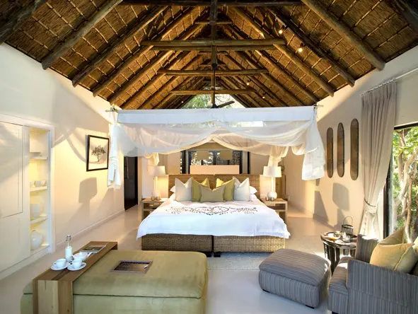 Blending contemporary convenience with traditional design & materials, the suites are simply magnificent.
