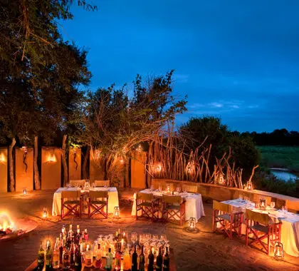 LionSandsTingaLodge-Comedor-BomaCampIncendio