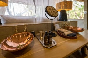 LittleRuckomechi-Baño-Habitación de lujo