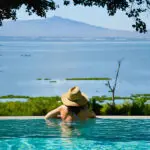 Vista desde la piscina de la Casa Loldia.
