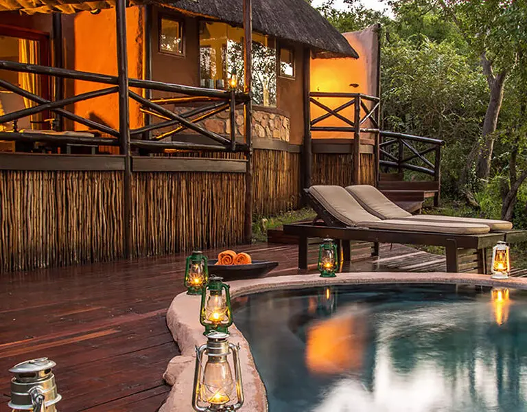 lukimbi-safari-lodge-premier-suites-_resized