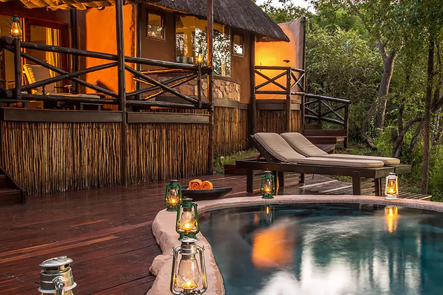 lukimbi-safari-lodge-premier-suites-_resized