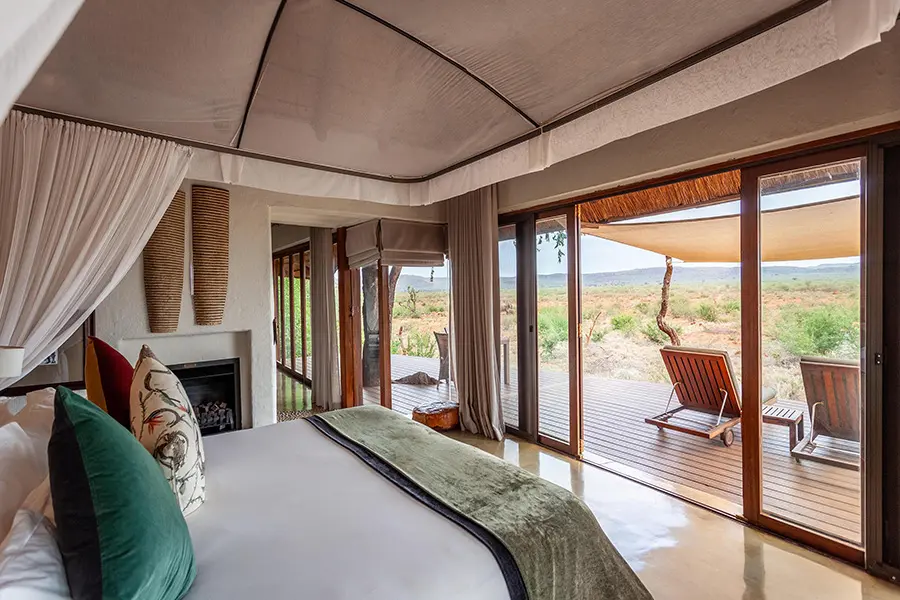 madikwe-hills-private-game-lodge-madikwe-hills-mvr-accommodation-room-1-05
