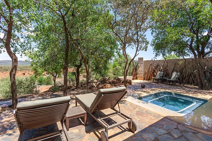 madikwe-hills-private-game-lodge-madikwe-hills-mvr-accommodation-room-3-02