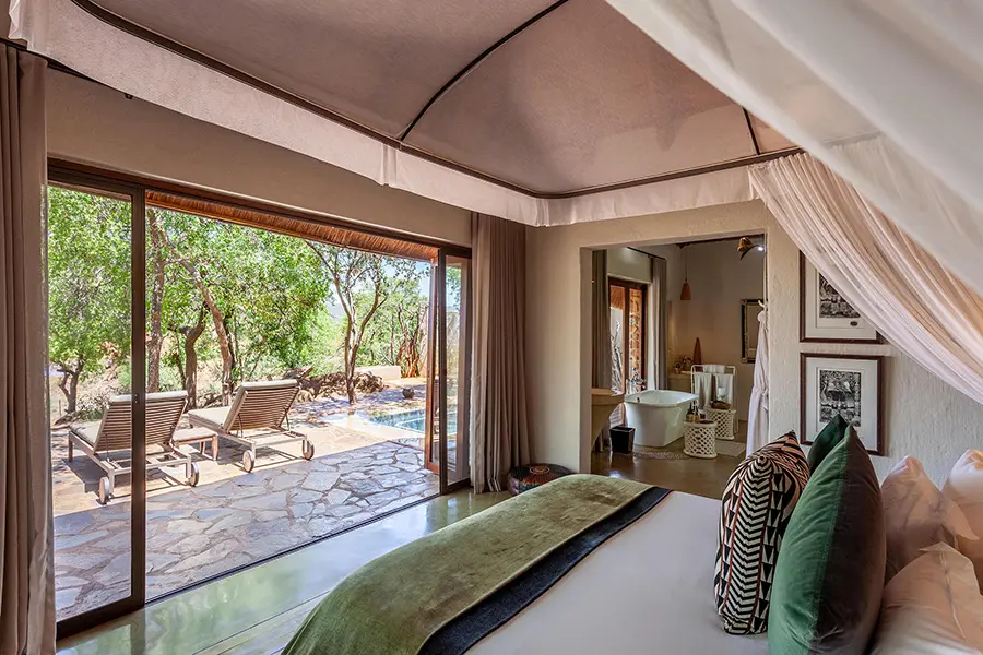 madikwe-hills-private-game-lodge-madikwe-hills-mvr-accommodation-room-3-05