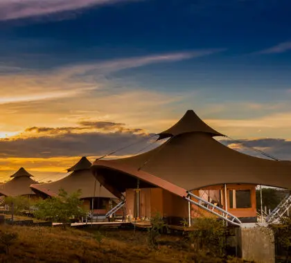 Vista exterior de Mahali Mzuri. 