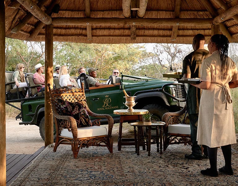 A warm welcome to Malewane Lodge.