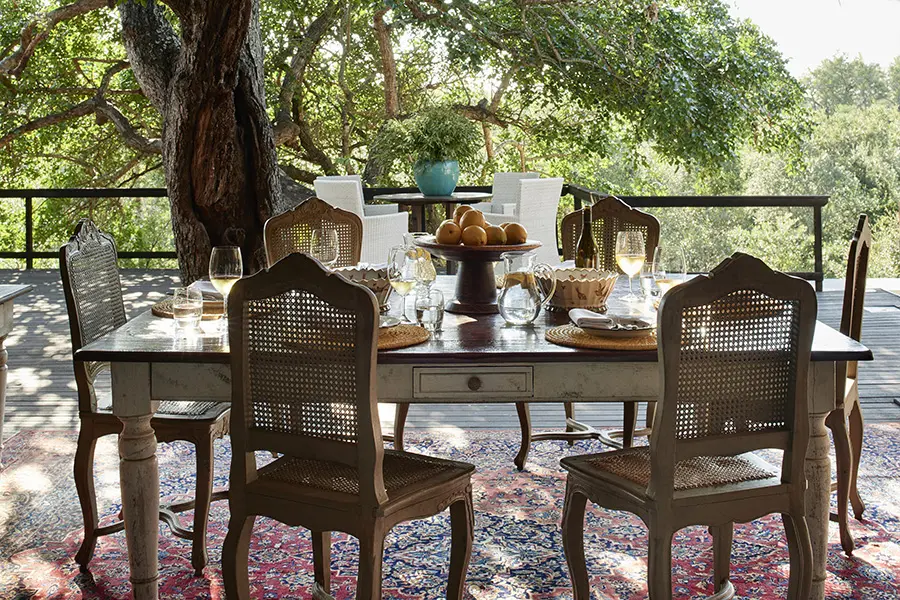 malewane-lodge-at-royal-malewane-thornybush-kruger-_royal_suite_outside1