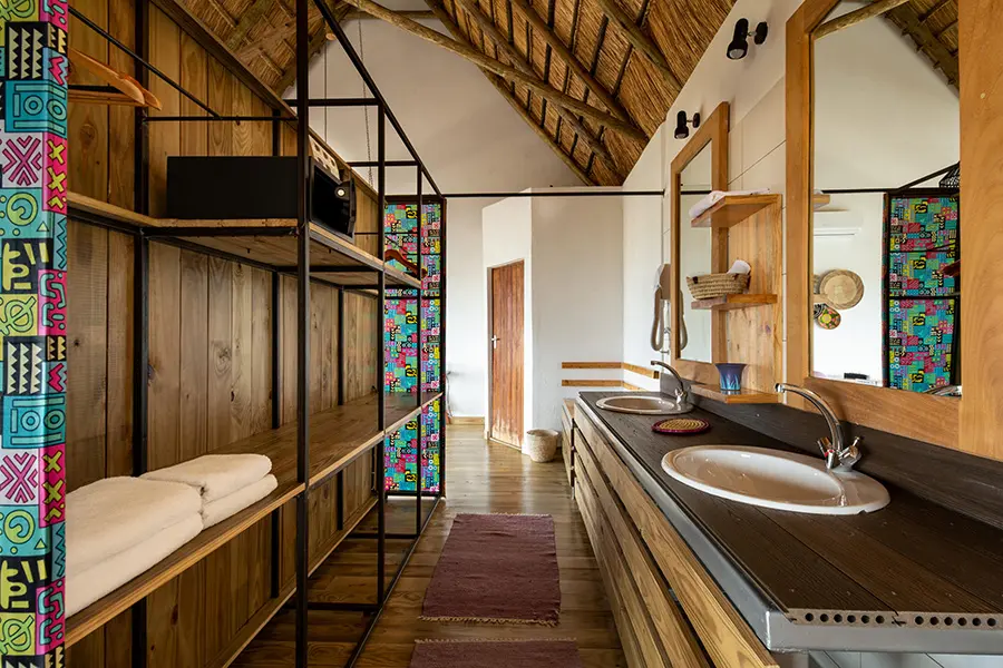 maramboi-tented-lodge-suite_bathroom