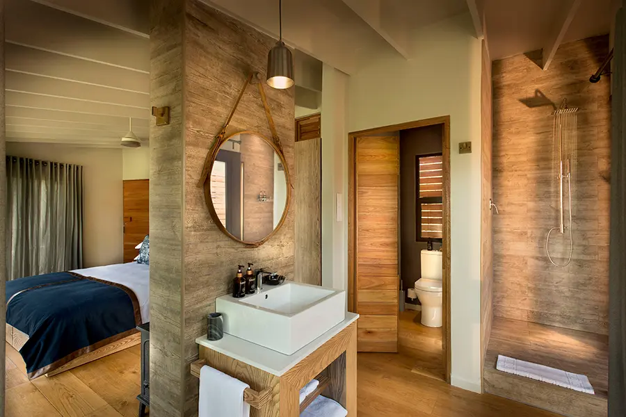 En suite bathroom. 