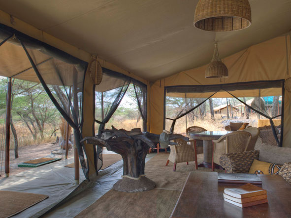 The camp has a natural aesthetic appeal with its simplistic luxury of neutral interiors designed to provide every comfort.
