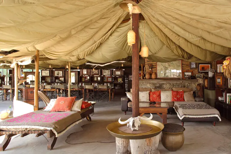 Enjoy familiar comforts in the communal area. 