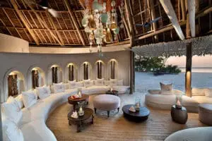 Salón de la zona de invitados.