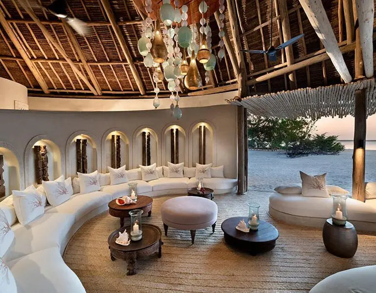 Man guest area lounge.