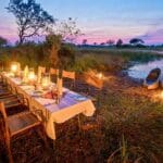 Los lugares únicos para cenar están a la orden del día en un safari móvil.