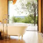 Lesedi Premier Suite bathroom.