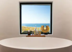 morukuru-ocean-house-bath
