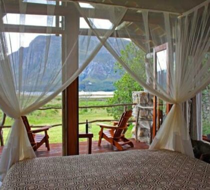 For anyone looking for a luxury getaway in the heart of the Western Cape, Mosaic Farm is it.
