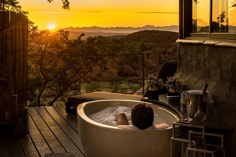 mowani-mountain-camp-mountain_suite_baño