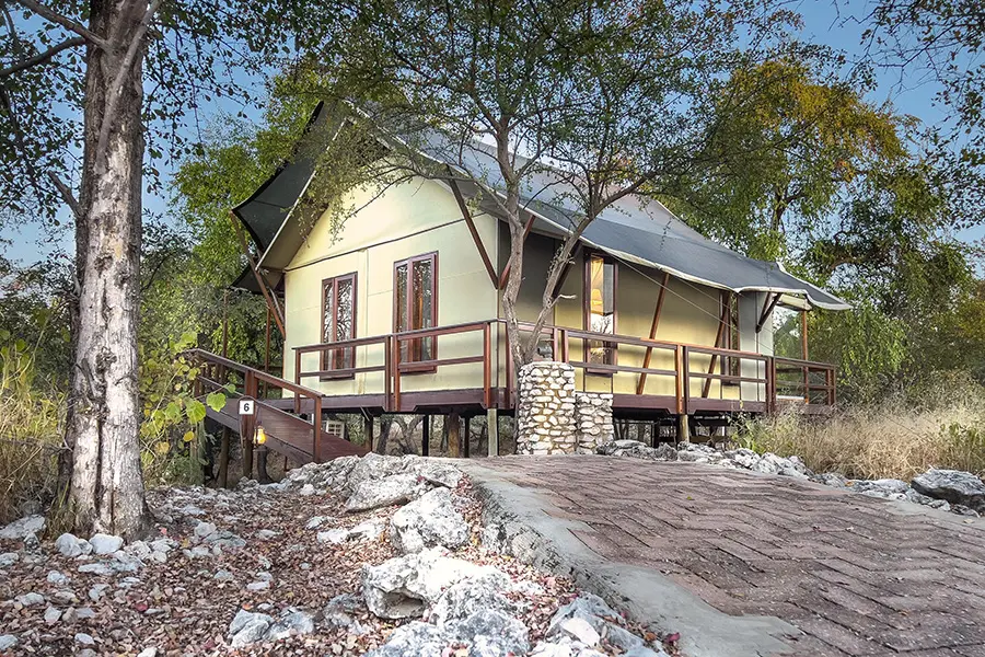 mushara-outpost-etosha-namibia-bungalow