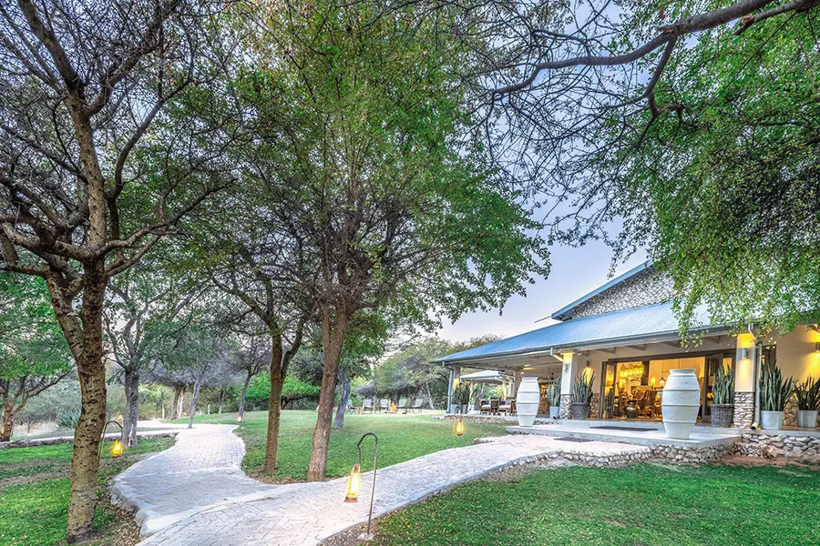 Mushara Outpost has a wide and spacious verandah overlooking the garden and Namibian wilderness beyond. 