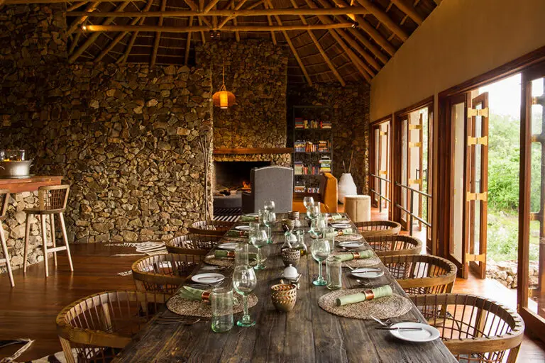 Mwiba Lodge dining room.