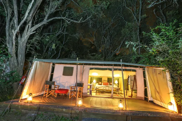 Nairobi Tented Camp una de las tiendas