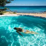 Para esos días en los que prefiere relajarse en la villa en lugar de ir a la playa | Kaya Mawa