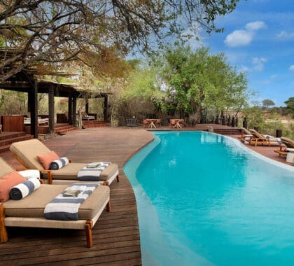 La piscina del Ngala Tented Camp.