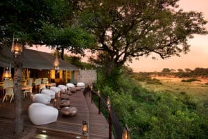 Disfrute de las vistas desde la terraza del Ngala Tented Camp.