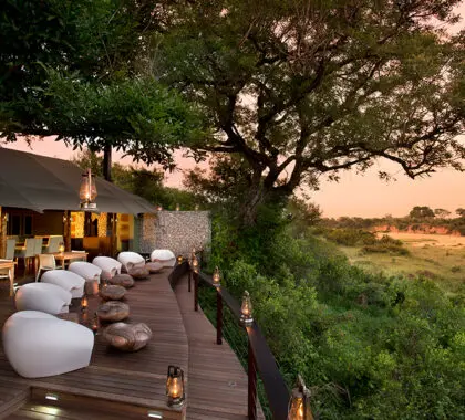 Disfrute de las vistas desde la terraza del Ngala Tented Camp.