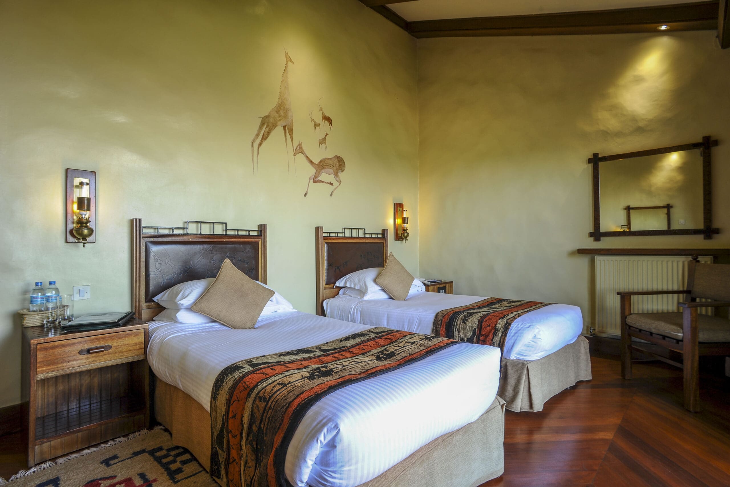 Suite doble en el Ngorongoro Serena Safari Lodge.