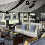 Enjoy a afternoon tipple in the lounge.