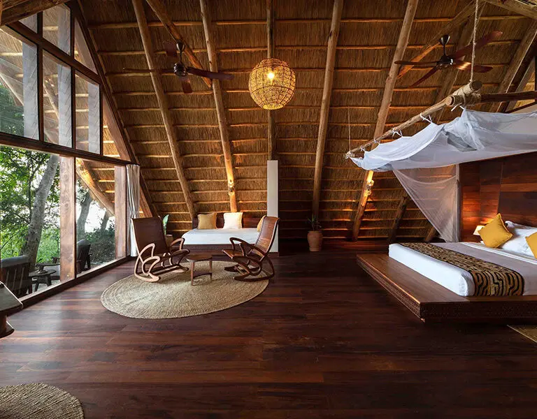 Thatched 'Bandas' at Nile Safari Lodge create a comfotable yet authentic safari feel. 